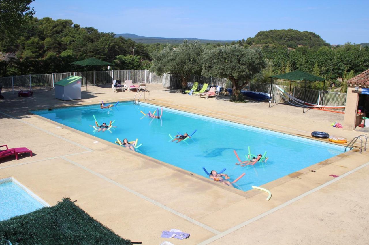 Li Sourso Otel Aups Dış mekan fotoğraf